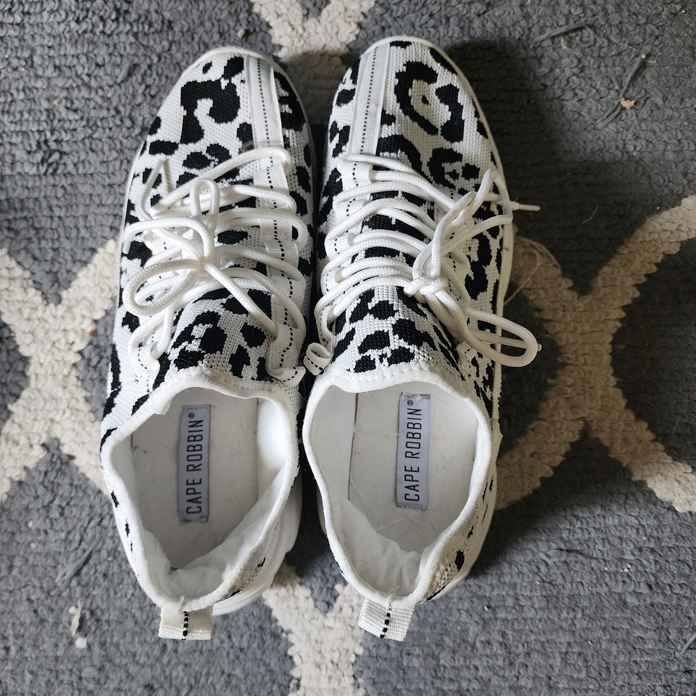 Cape Robbin Leopard Print Sneakers